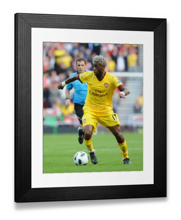Framed Print : Alex Song (Arsenal). Sunderland 1: 1 Arsenal, Barclays Premier League, Stadium Of Light