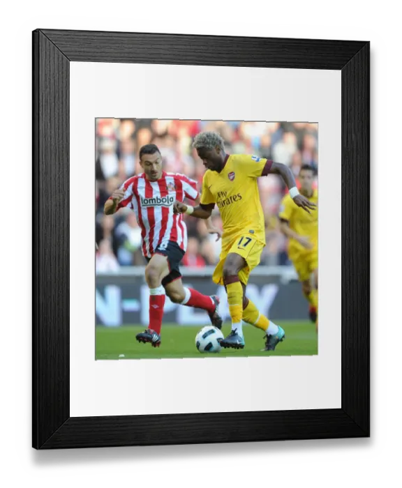 Framed Print : Alex Song (Arsenal) Steed Malbranque (Sunderland). Sunderland 1: 1 Arsenal Framed Print : Alex Song (Arsenal) Steed Malbranque (Sunderland). Sunderland 1: 1 Arsenal