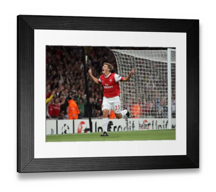 Framed Print : Andrey Arshavin celebrates scoring Arsenals 2nd goal. Arsenal 6: 0 SC Braga