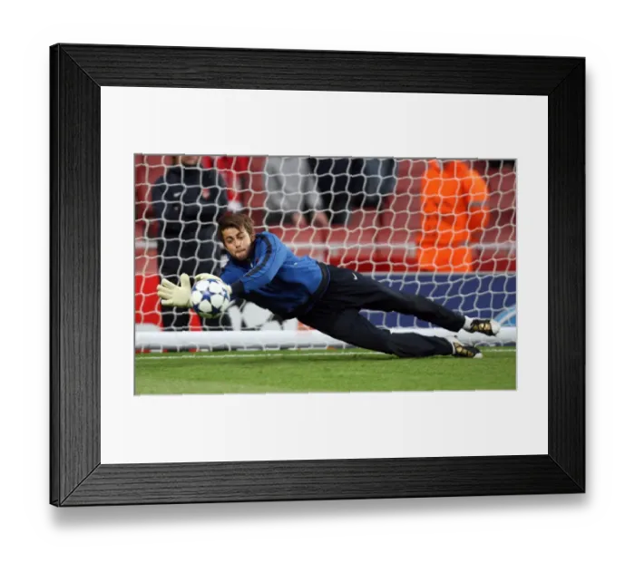 Framed Print : Lukasz Fabianski (Arsenal). Arsenal 6: 0 SC Braga. UEFA Champions League
