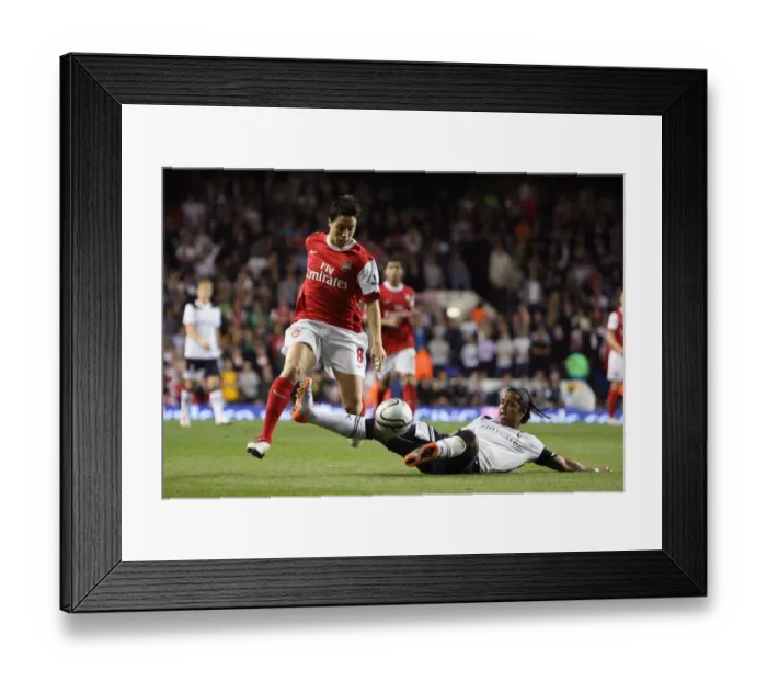 Framed Print : Samir Nasri (Arsenal) Giovani Dos Santos (Tottenham). Tottenham Hotspur 1: 4 Arsenal (aet)