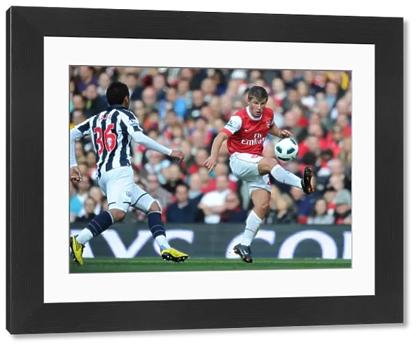 Andrey Arshavin (Arsenal) Gonzalo Jara (WBA). Arsenal 2: 3 West Bromwich Albion