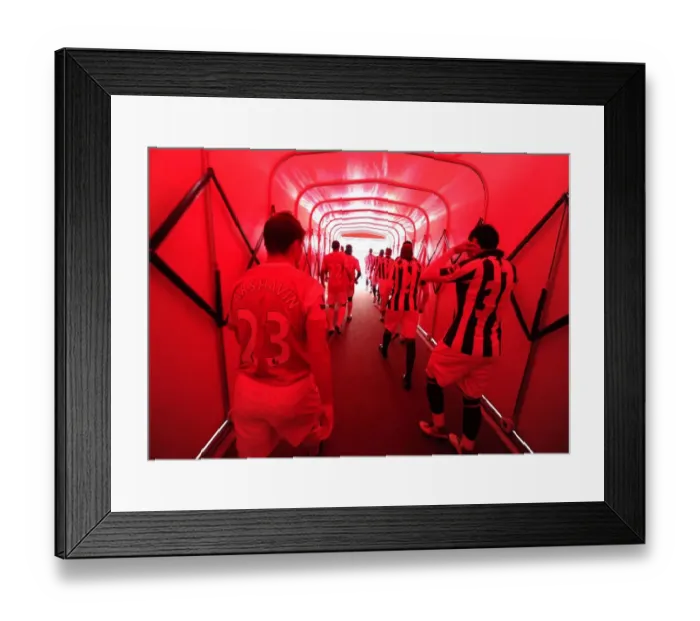 Framed Print : Intense Clash: Arshavin vs. Jara - Arsenal's 2-3 Defeat to West Bromwich Albion in the Premier League