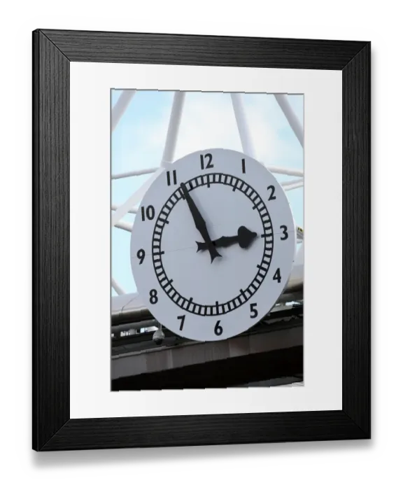 Framed Print : The Clock. Arsenal 2: 3 West Bromwich Albion, Barclays Premier League. Emirates Stadium Framed Print : The Clock. Arsenal 2: 3 West Bromwich Albion, Barclays Premier League. Emirates Stadium