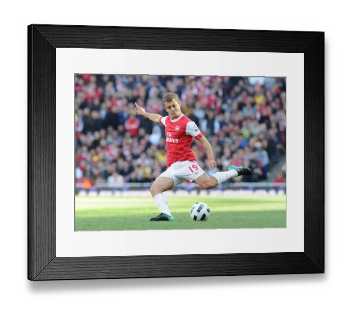Framed Print : Jack Wilshere (Arsenal). Arsenal 2: 3 West Bromwich Albion, Barclays Premier League
