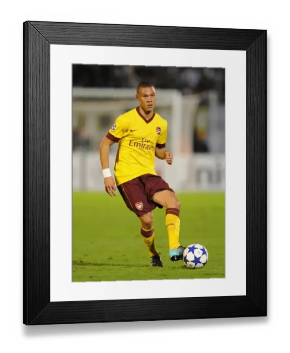 Framed Print : Kieran Gibbs (Arsenal). Partizan Belgrade 1: 3 Arsenal. UEFA Champions League