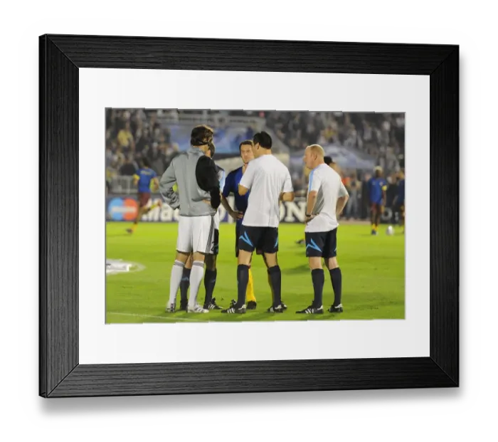 Framed Print : Referee Wolfgang Stark with Arsenal captain Tomas Rosicky and Patrizan captain Mladen Krstajic Framed Print : Referee Wolfgang Stark with Arsenal captain Tomas Rosicky and Patrizan captain Mladen Krstajic