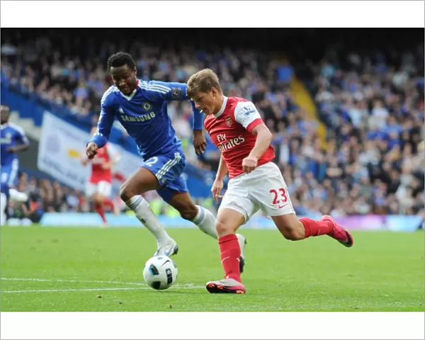 Andrey Arsahvin (Arsenal) Mikel (Chelsea). Chelsea 2: 0 Arsenal, Barclays Premier League