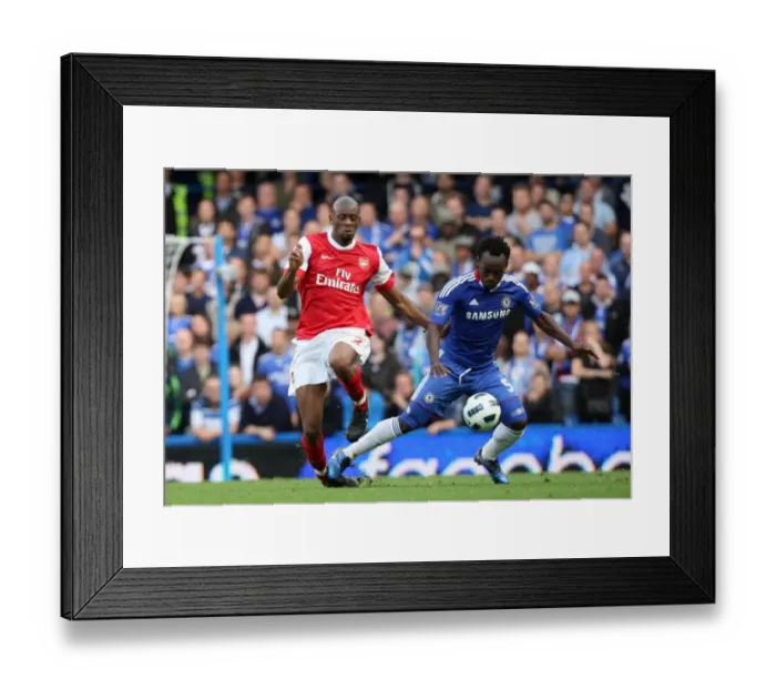 Framed Print : Abou Diaby (Arsenal) Michael Essien (Chelsea). Chelsea 2: 0 Arsenal. Barclays Premier League Framed Print : Abou Diaby (Arsenal) Michael Essien (Chelsea). Chelsea 2: 0 Arsenal. Barclays Premier League