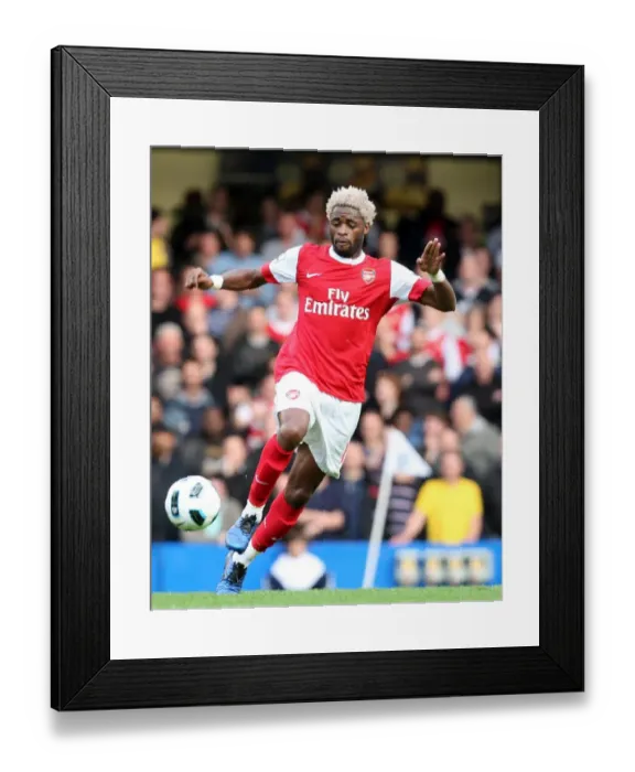 Framed Print : Alex Song (Arsenal). Chelsea 2: 0 Arsenal. Barclays Premier League. Stamford Bridge Framed Print : Alex Song (Arsenal). Chelsea 2: 0 Arsenal. Barclays Premier League. Stamford Bridge