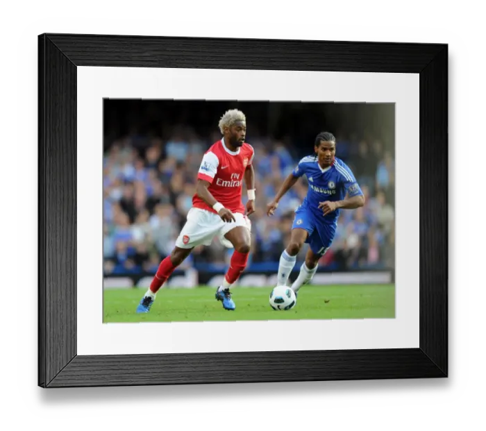 Framed Print : Alex Song (Arsenal) Florent Malouda (Chelsea). Chelsea 2: 0 Arsenal, Barclays Premier League