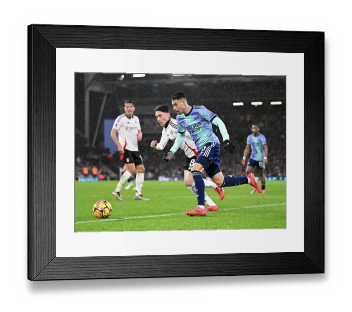 Framed Print : Fulham FC v Arsenal FC - Premier League