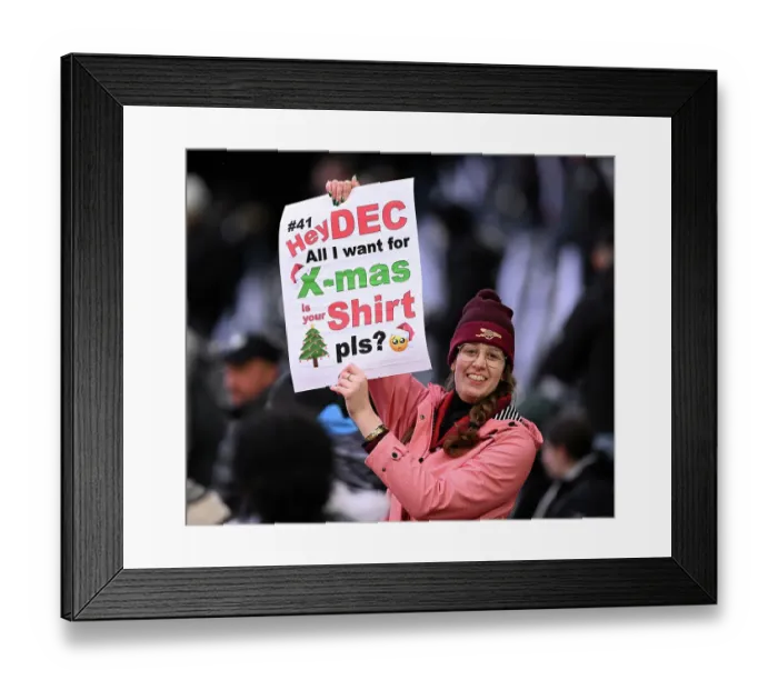 Framed Print : Fulham FC v Arsenal FC - Premier League Framed Print : Fulham FC v Arsenal FC - Premier League