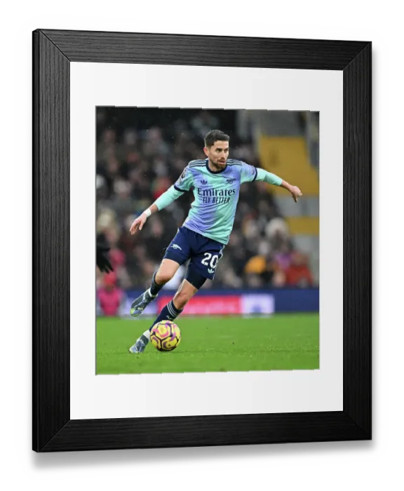 Framed Print : Fulham FC v Arsenal FC - Premier League