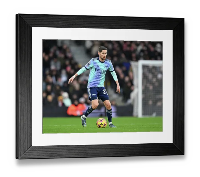 Framed Print : Fulham FC v Arsenal FC - Premier League Framed Print : Fulham FC v Arsenal FC - Premier League