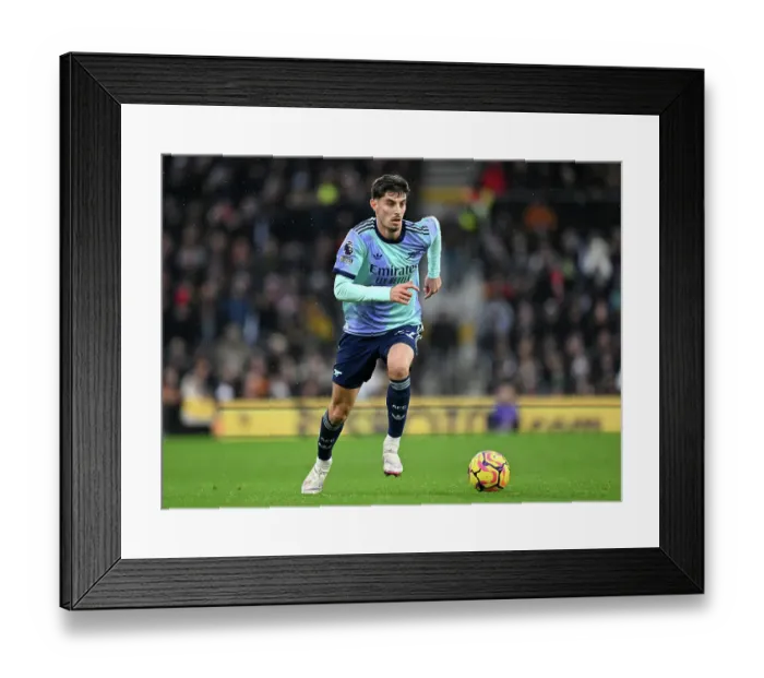 Framed Print : Fulham FC v Arsenal FC - Premier League