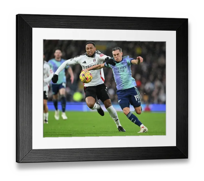 Framed Print : Fulham FC v Arsenal FC - Premier League