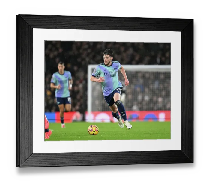 Framed Print : Fulham FC v Arsenal FC - Premier League Framed Print : Fulham FC v Arsenal FC - Premier League