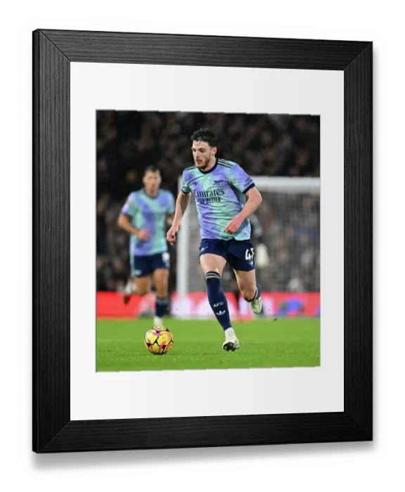 Framed Print : Fulham FC v Arsenal FC - Premier League Framed Print : Fulham FC v Arsenal FC - Premier League