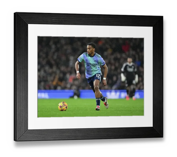 Framed Print : Fulham FC v Arsenal FC - Premier League
