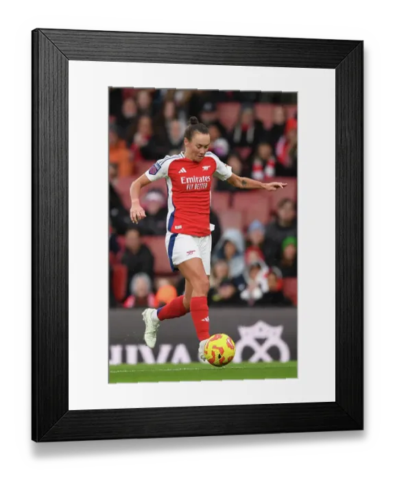 Framed Print : Arsenal v Aston Villa - Barclays Women's Super League Framed Print : Arsenal v Aston Villa - Barclays Women's Super League