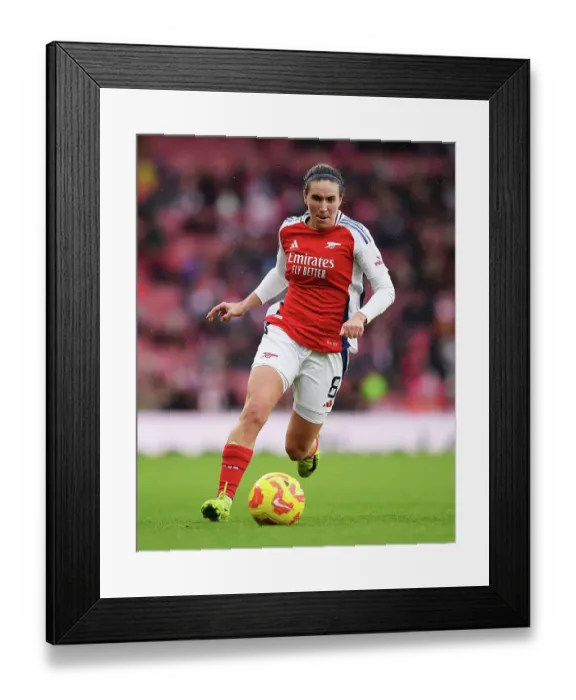 Framed Print : Arsenal v Aston Villa - Barclays Women's Super League