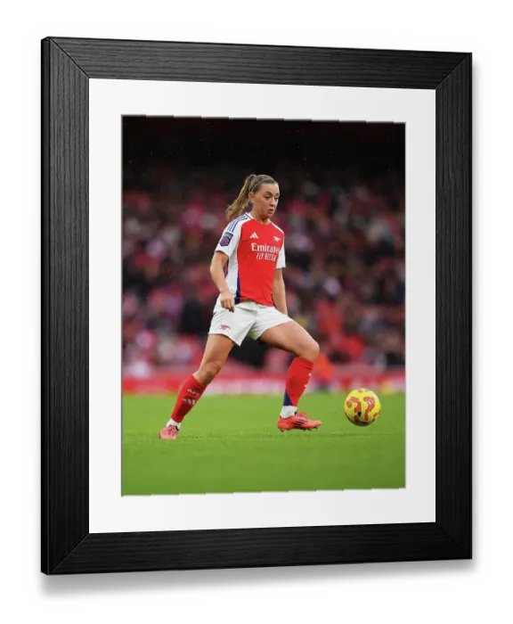 Framed Print : Arsenal v Aston Villa - Barclays Women's Super League Framed Print : Arsenal v Aston Villa - Barclays Women's Super League