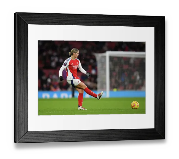 Framed Print : Arsenal v Aston Villa - Barclays Women's Super League Framed Print : Arsenal v Aston Villa - Barclays Women's Super League