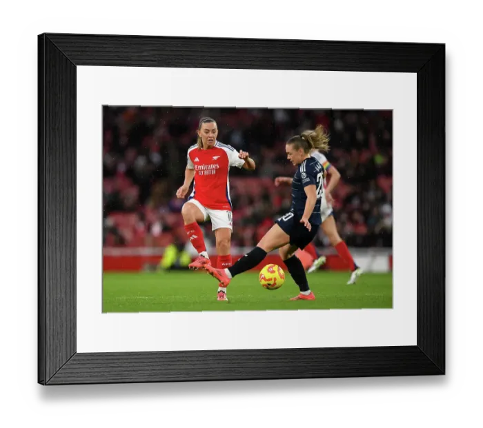 Framed Print : Arsenal v Aston Villa - Barclays Women's Super League Framed Print : Arsenal v Aston Villa - Barclays Women's Super League