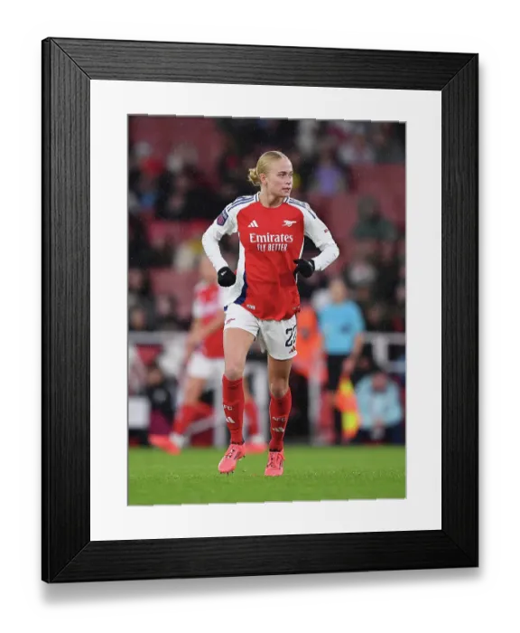 Framed Print : Arsenal v Aston Villa - Barclays Women's Super League