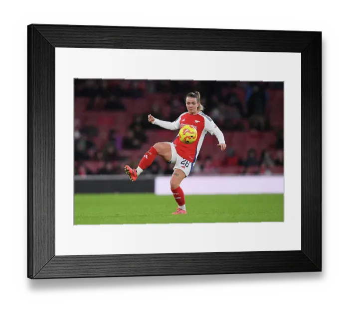 Framed Print : Arsenal v Aston Villa - Barclays Women's Super League