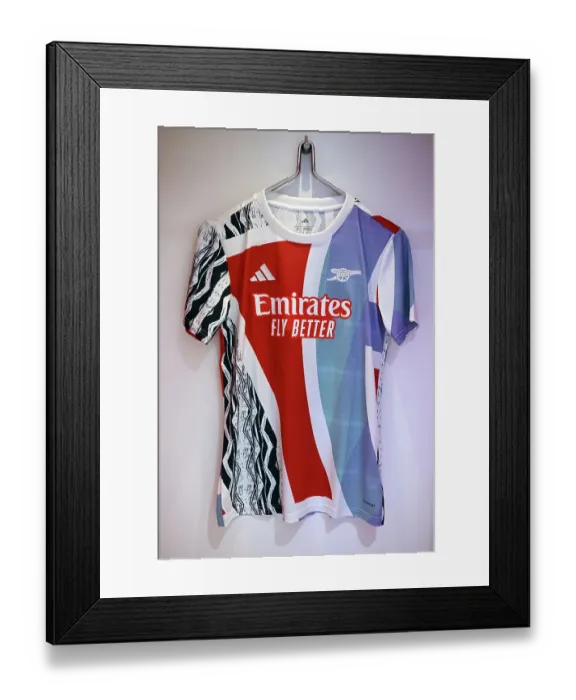 Framed Print : Arsenal v Aston Villa - Barclays Women's Super League