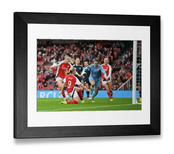Framed Print : Arsenal v Aston Villa - Barclays Women's Super League