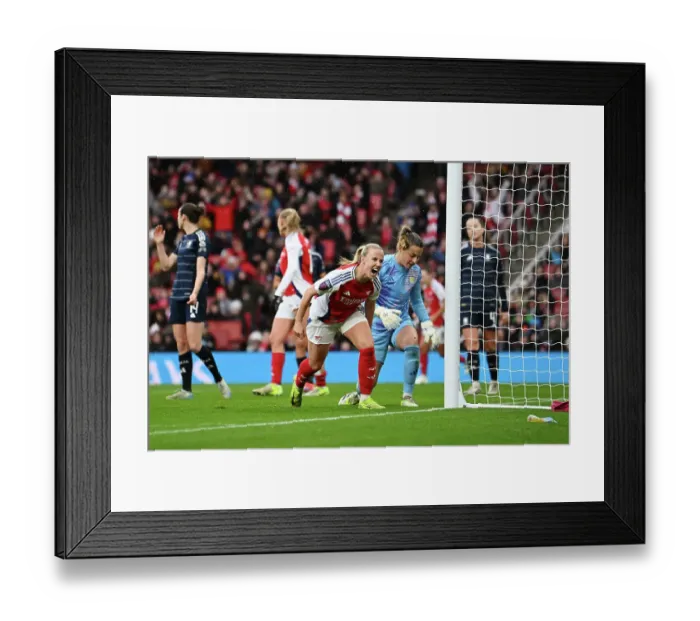 Framed Print : Arsenal v Aston Villa - Barclays Women's Super League