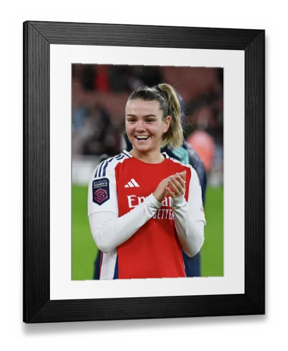 Framed Print : Arsenal v Aston Villa - Barclays Women's Super League