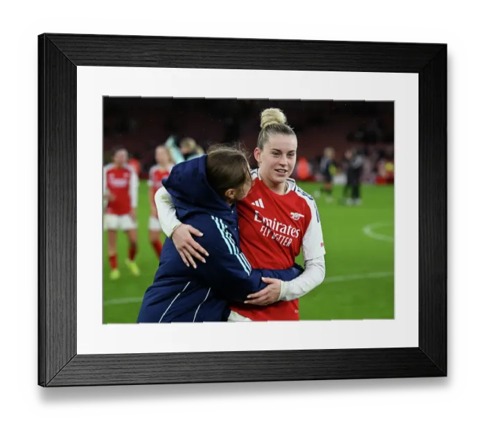 Framed Print : Arsenal v Aston Villa - Barclays Women's Super League