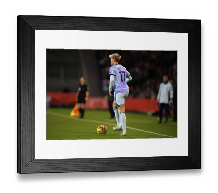 Framed Print : Liverpool v Arsenal - Barclays Women's Super League