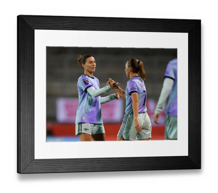 Framed Print : Liverpool v Arsenal - Barclays Women's Super League