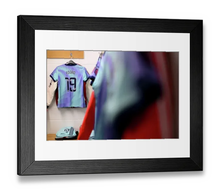 Framed Print : Liverpool v Arsenal - Barclays Women's Super League