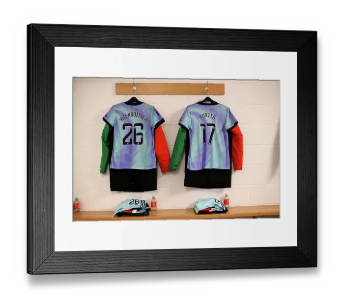 Framed Print : Liverpool v Arsenal - Barclays Women's Super League