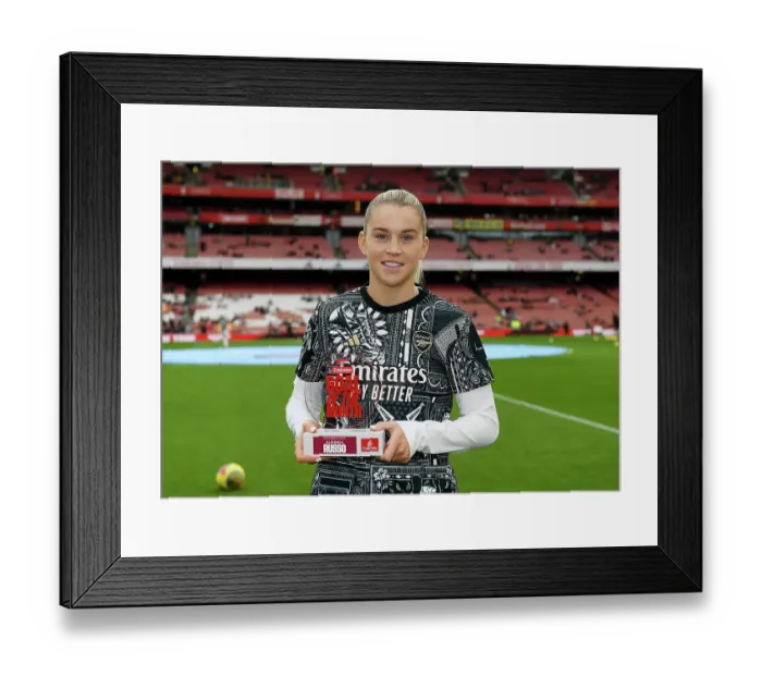 Framed Print : Arsenal FC v Manchester United - Barclays Women's Super League