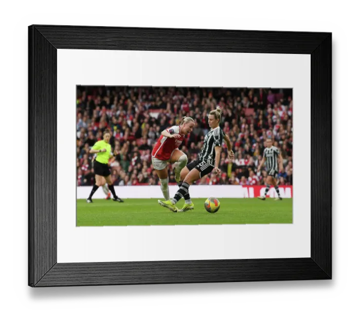 Framed Print : Arsenal FC v Manchester United - Barclays Women's Super League