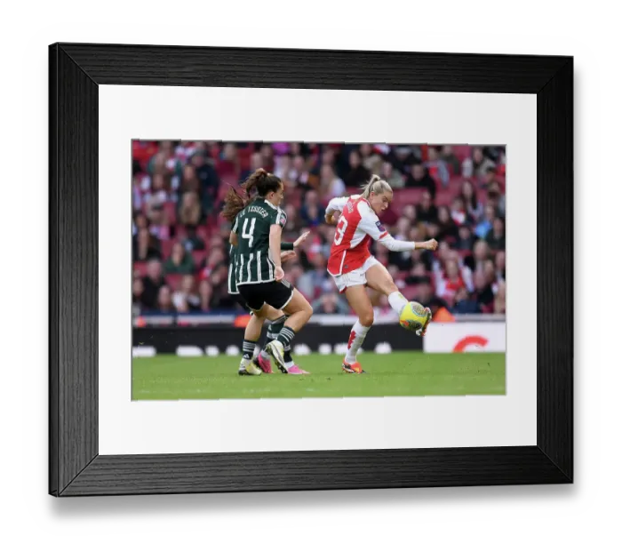 Framed Print : Arsenal FC v Manchester United - Barclays Women's Super League