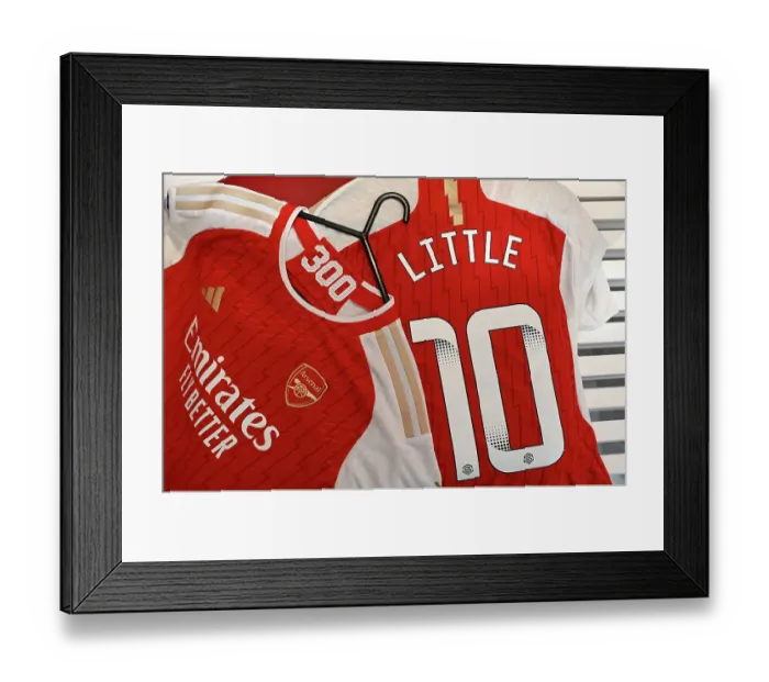 Framed Print : Arsenal FC v Manchester United - Barclays Women's Super League