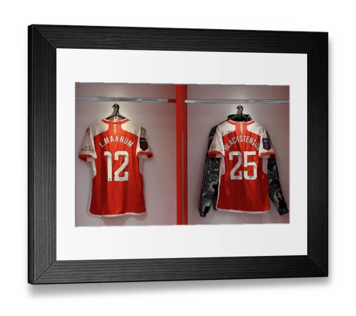 Framed Print : Arsenal FC v Manchester United - Barclays Women's Super League