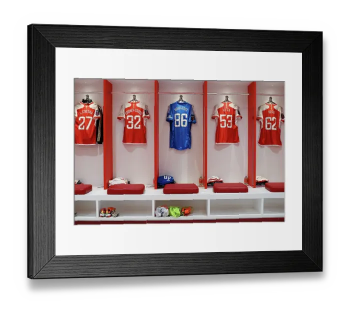 Framed Print : Arsenal FC v Manchester United - Barclays Women's Super League Framed Print : Arsenal FC v Manchester United - Barclays Women's Super League