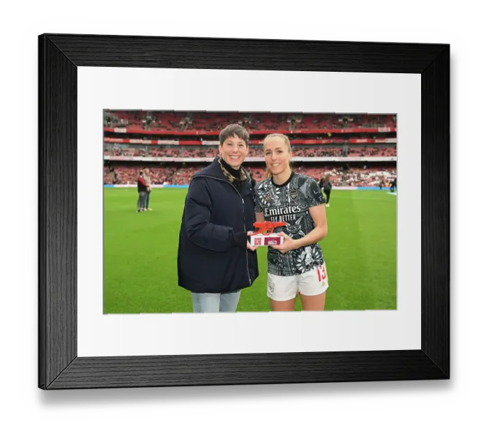 Framed Print : Arsenal FC v Manchester United - Barclays Women's Super League