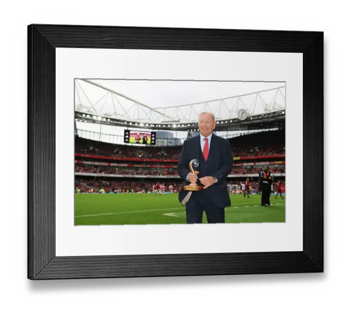 Framed Print : Arsenal FC v Manchester United - Barclays Women's Super League