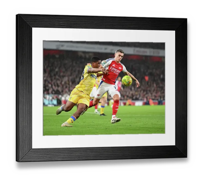 Framed Print : Arsenal v Crystal Palace - Carabao Cup Quarter Final Framed Print : Arsenal v Crystal Palace - Carabao Cup Quarter Final