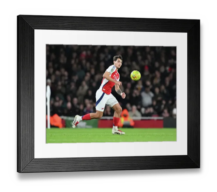 Framed Print : Arsenal v Crystal Palace - Carabao Cup Quarter Final